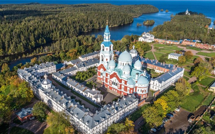 К 35-летию возрождения Валаамского монастыря